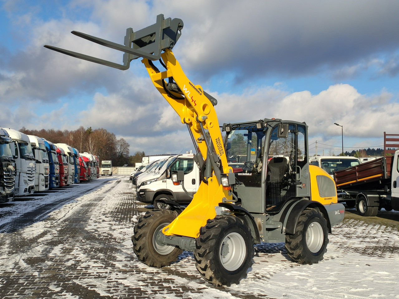 Wacker Neuson WL 44 Łyżka krokodyl+widły Super Stan !!! - Ελαστιχοφόρος φορτωτής: φωτογραφία 3 Wacker Neuson WL 44 Łyżka krokodyl+widły Super Stan !!! - Ελαστιχοφόρος φορτωτής: φωτογραφία 3