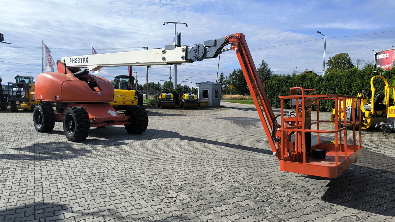 HAULOTTE H 23 TPX - Τηλεσκοπικό ανυψωτικό: φωτογραφία 1 HAULOTTE H 23 TPX - Τηλεσκοπικό ανυψωτικό: φωτογραφία 1