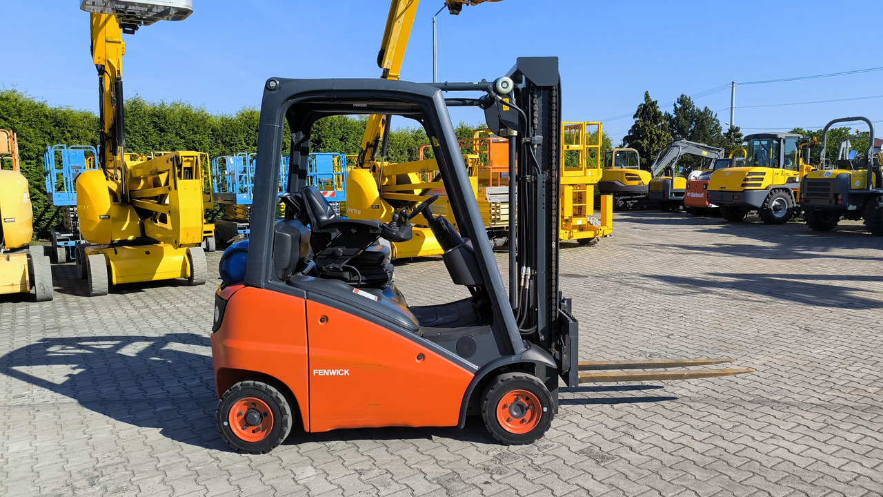 LINDE H 16 T - Υγραεριοκίνητο περονοφόρο: φωτογραφία 4 LINDE H 16 T - Υγραεριοκίνητο περονοφόρο: φωτογραφία 4
