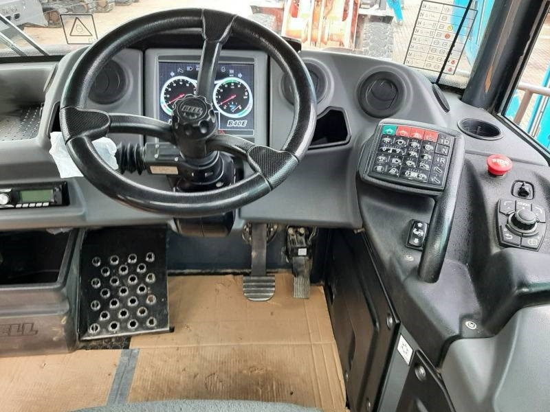 Αρθρωτό φορτηγό Bell B 40 E: φωτογραφία 11 Αρθρωτό φορτηγό Bell B 40 E: φωτογραφία 11