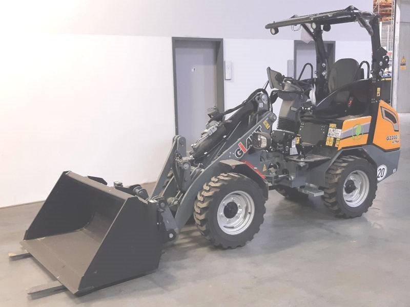 Giant G 2200 E X-Tra Elektro / electric - Φορτωτής πλάγιας ολίσθησης: φωτογραφία 2 Giant G 2200 E X-Tra Elektro / electric - Φορτωτής πλάγιας ολίσθησης: φωτογραφία 2