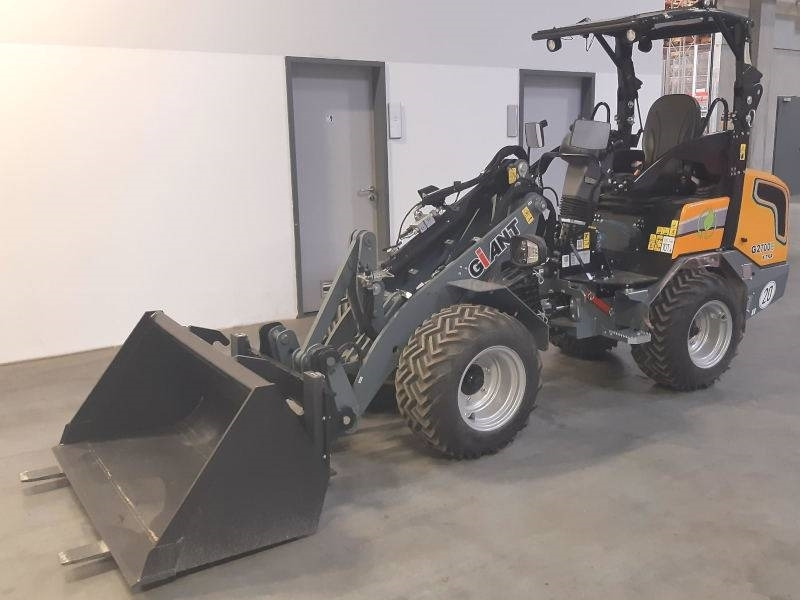 Giant G 2700 E X-Tra Elektro / electric - Φορτωτής πλάγιας ολίσθησης: φωτογραφία 2 Giant G 2700 E X-Tra Elektro / electric - Φορτωτής πλάγιας ολίσθησης: φωτογραφία 2