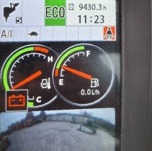 Ερπυστριοφόρος εκσκαφέας Hitachi ZX 210 LC-5: φωτογραφία 13 Ερπυστριοφόρος εκσκαφέας Hitachi ZX 210 LC-5: φωτογραφία 13