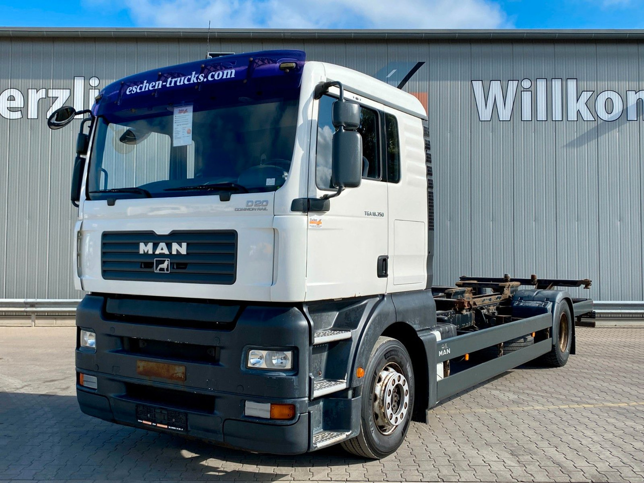 MAN TGA 18.350 LL Fahrschule*Driving school*5 Sitze MAN TGA 18.350 LL Fahrschule*Driving school*5 Sitze - Φορτηγό μεταφοράς εμπορευματοκιβωτίων/ Κινητό αμάξωμα: φωτογραφία 1 MAN TGA 18.350 LL Fahrschule*Driving school*5 Sitze MAN TGA 18.350 LL Fahrschule*Driving school*5 Sitze - Φορτηγό μεταφοράς εμπορευματοκιβωτίων/ Κινητό αμάξωμα: φωτογραφία 1