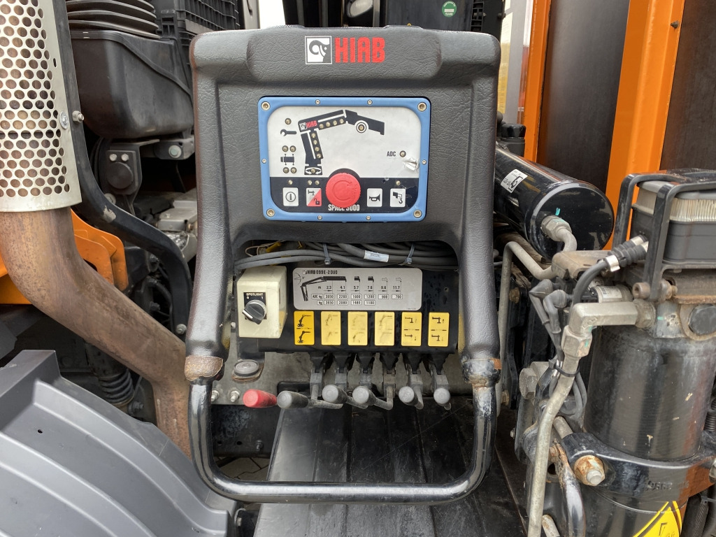 MAN TGM 15.290 4x2 BL / HIAB Faltkran - Φορτηγό με ανοιχτή καρότσα, Φορτηγό με γερανό: φωτογραφία 2 MAN TGM 15.290 4x2 BL / HIAB Faltkran - Φορτηγό με ανοιχτή καρότσα, Φορτηγό με γερανό: φωτογραφία 2