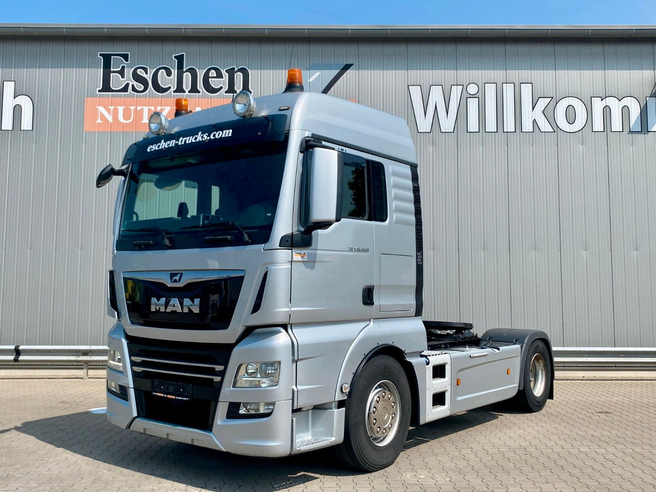 MAN TGX 18.500 BLS | XLX*ACC*Navi*Retarder*2x Tank - Τράκτορας: φωτογραφία 1 MAN TGX 18.500 BLS | XLX*ACC*Navi*Retarder*2x Tank - Τράκτορας: φωτογραφία 1