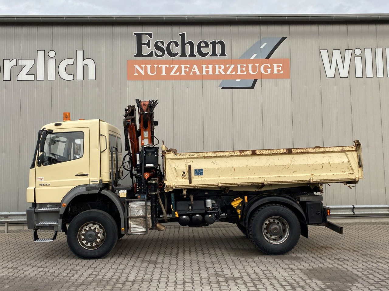 Mercedes-Benz 1833 4x4 Axor | Atlas 105.2-A2*Funk*AHK*3 Sitze - Φορτηγό ανατρεπόμενο, Φορτηγό με γερανό: φωτογραφία 3 Mercedes-Benz 1833 4x4 Axor | Atlas 105.2-A2*Funk*AHK*3 Sitze - Φορτηγό ανατρεπόμενο, Φορτηγό με γερανό: φωτογραφία 3