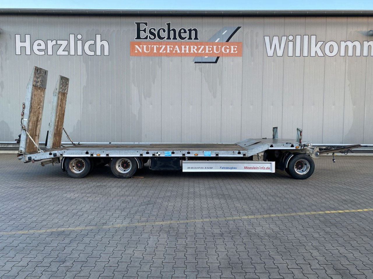 Möslein TF3-P | verzinktes Chassis*hydr. Rampen*Blatt - Ρυμούλκα με χαμηλό δάπεδο: φωτογραφία 5 Möslein TF3-P | verzinktes Chassis*hydr. Rampen*Blatt - Ρυμούλκα με χαμηλό δάπεδο: φωτογραφία 5