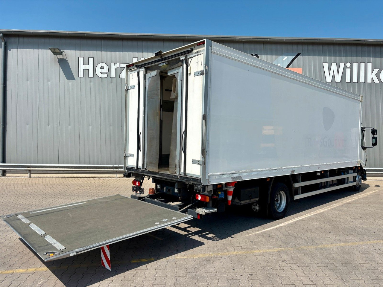 Volvo FL 250|CarrierSupra1250MT*Diesel/Netz*LBW 2.0to. - Φορτηγό ψυγείο: φωτογραφία 5 Volvo FL 250|CarrierSupra1250MT*Diesel/Netz*LBW 2.0to. - Φορτηγό ψυγείο: φωτογραφία 5