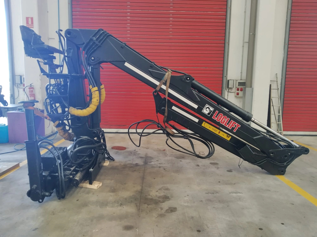 Grúa LOGLIFT 120S79R - Γερανός παπαγάλος για Φορτηγό: φωτογραφία 2 Grúa LOGLIFT 120S79R - Γερανός παπαγάλος για Φορτηγό: φωτογραφία 2