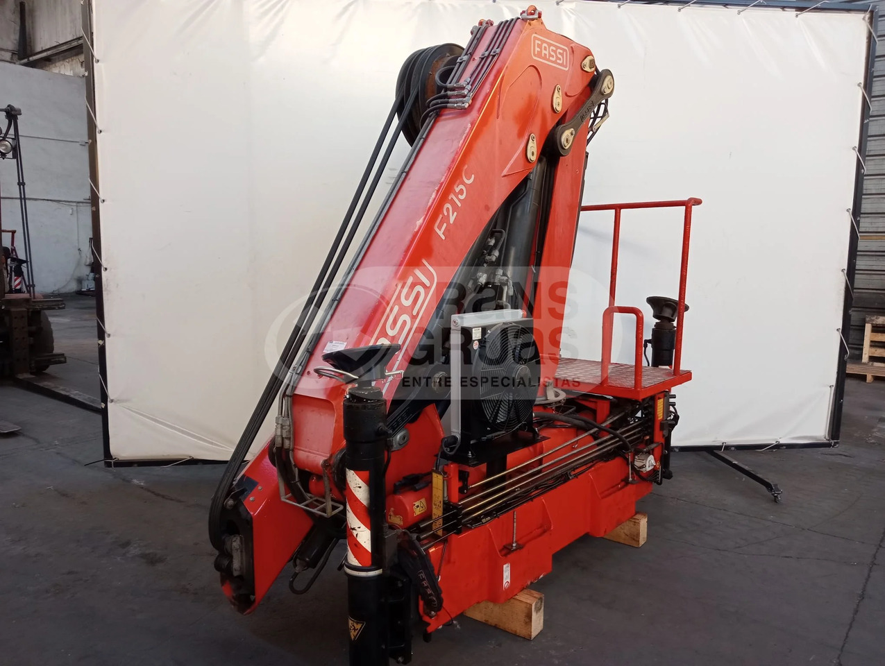 Grúa hidráulica Fassi F215AC.2.24 - Γερανός παπαγάλος: φωτογραφία 4 Grúa hidráulica Fassi F215AC.2.24 - Γερανός παπαγάλος: φωτογραφία 4