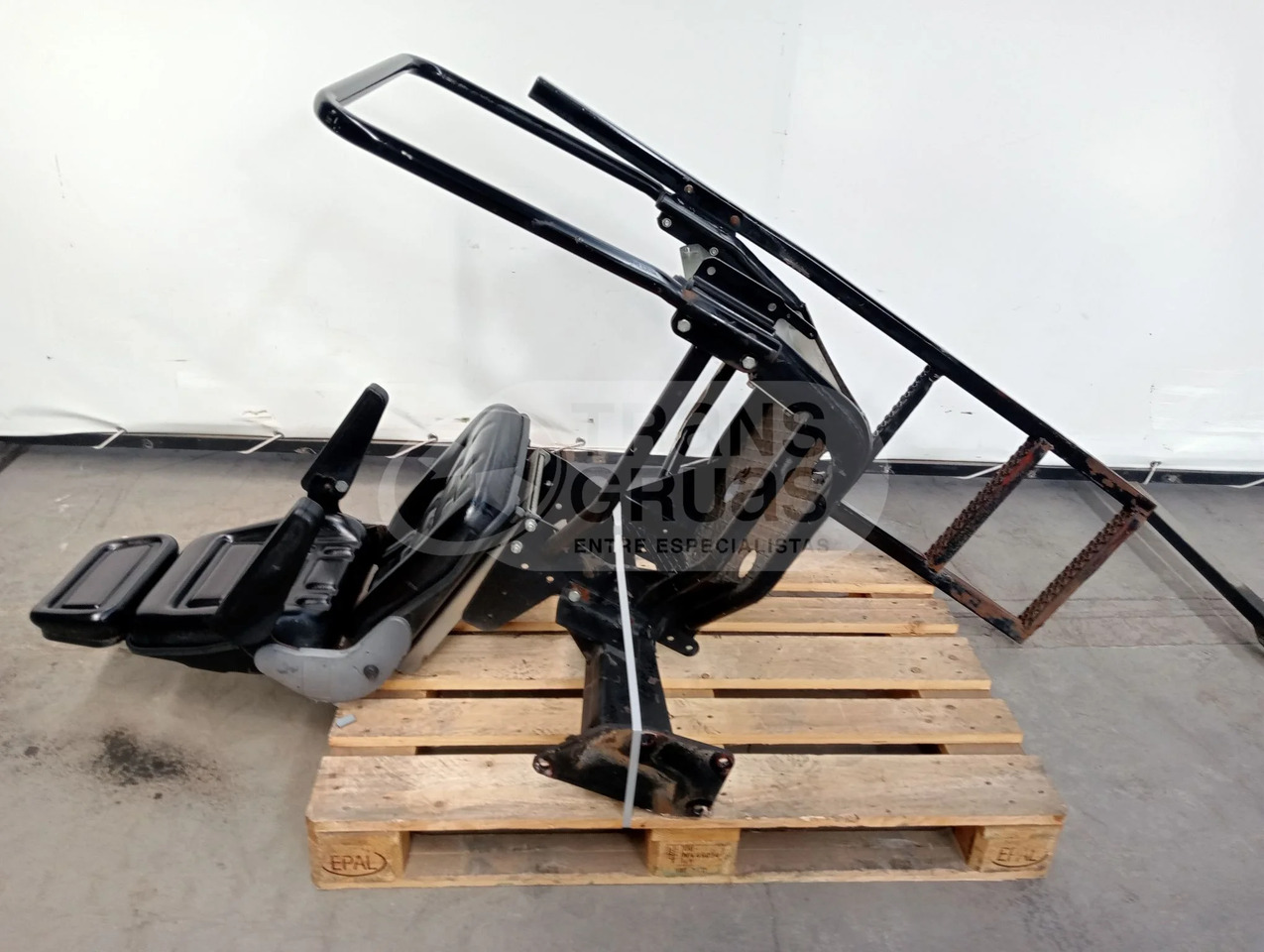 KIT ASIENTO EN COLUMNA FASSI - Kάθισμα για Κατασκευή μηχανήματα: φωτογραφία 1 KIT ASIENTO EN COLUMNA FASSI - Kάθισμα για Κατασκευή μηχανήματα: φωτογραφία 1