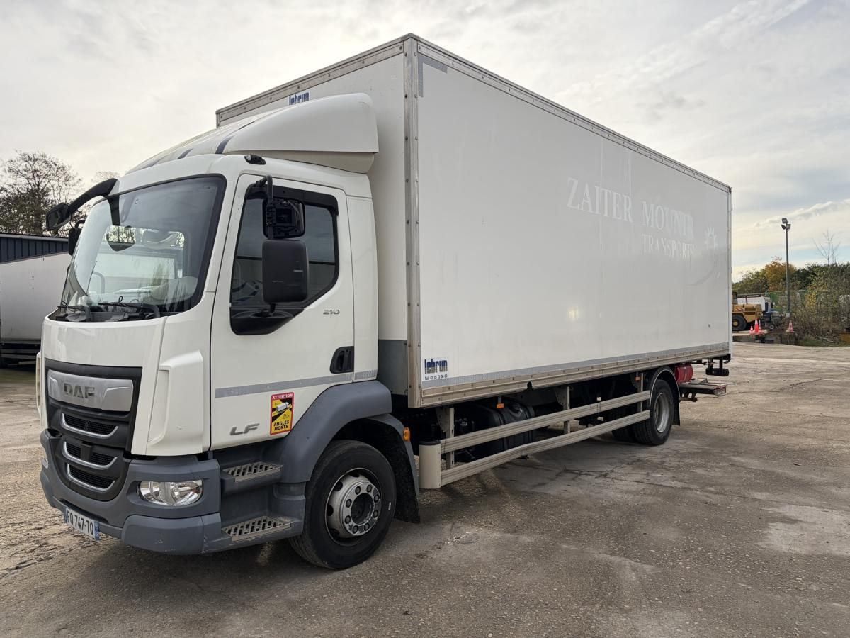 DAF LF 210 - Φορτηγό κόφα: φωτογραφία 4 DAF LF 210 - Φορτηγό κόφα: φωτογραφία 4