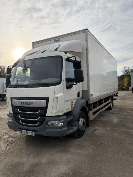 DAF LF 210 - Φορτηγό κόφα: φωτογραφία 2 DAF LF 210 - Φορτηγό κόφα: φωτογραφία 2