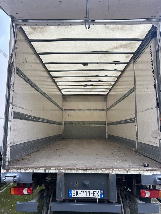 DAF LF 210 - Φορτηγό κόφα: φωτογραφία 3 DAF LF 210 - Φορτηγό κόφα: φωτογραφία 3