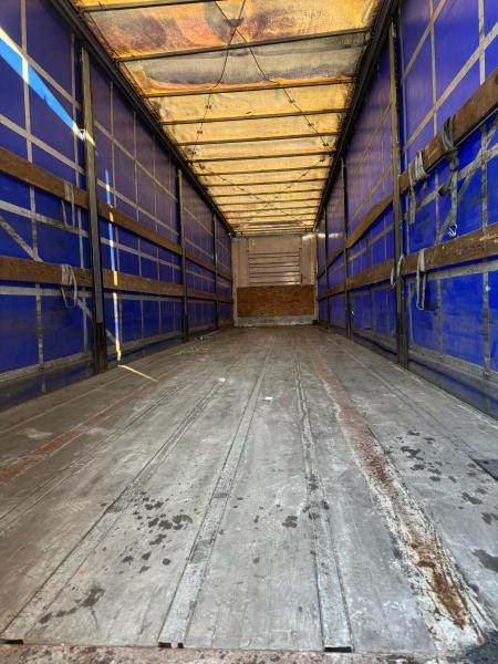 Fruehauf - Επικαθήμενο κουρτίνα: φωτογραφία 2 Fruehauf - Επικαθήμενο κουρτίνα: φωτογραφία 2