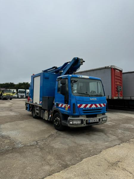 Iveco Eurocargo 100E19 - Φορτηγό με εναέρια πλατφόρμα: φωτογραφία 3 Iveco Eurocargo 100E19 - Φορτηγό με εναέρια πλατφόρμα: φωτογραφία 3