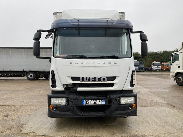 Iveco Eurocargo 120E22 - Φορτηγό κόφα: φωτογραφία 2 Iveco Eurocargo 120E22 - Φορτηγό κόφα: φωτογραφία 2