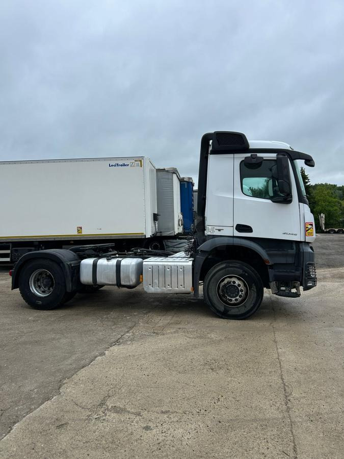 Mercedes Arocs 2045 - Τράκτορας: φωτογραφία 5 Mercedes Arocs 2045 - Τράκτορας: φωτογραφία 5