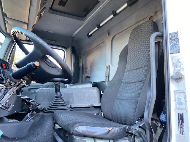 Mercedes Axor 1829 - Φορτηγό ψυγείο: φωτογραφία 4 Mercedes Axor 1829 - Φορτηγό ψυγείο: φωτογραφία 4