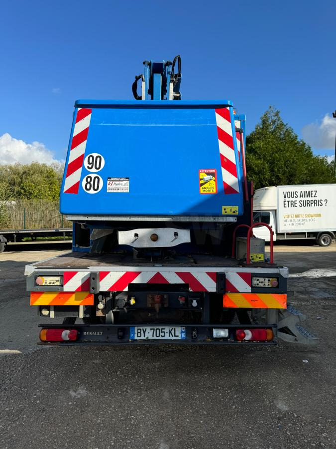 Renault Midlum 180 - Φορτηγό με εναέρια πλατφόρμα: φωτογραφία 4 Renault Midlum 180 - Φορτηγό με εναέρια πλατφόρμα: φωτογραφία 4