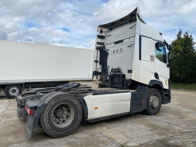 Renault T-Series 520 - Τράκτορας: φωτογραφία 4 Renault T-Series 520 - Τράκτορας: φωτογραφία 4
