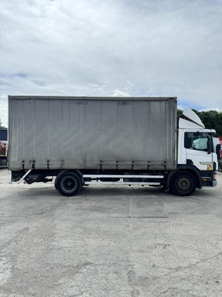 Scania 94 D220 - Φορτηγό μουσαμάς: φωτογραφία 4 Scania 94 D220 - Φορτηγό μουσαμάς: φωτογραφία 4