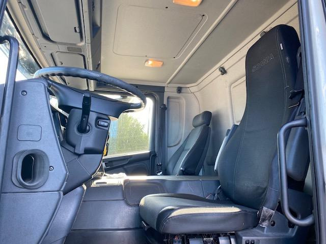 Scania R 320 - Φορτηγό κόφα: φωτογραφία 3 Scania R 320 - Φορτηγό κόφα: φωτογραφία 3