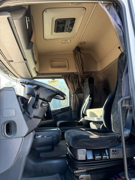 Scania R 490 - Τράκτορας: φωτογραφία 4 Scania R 490 - Τράκτορας: φωτογραφία 4