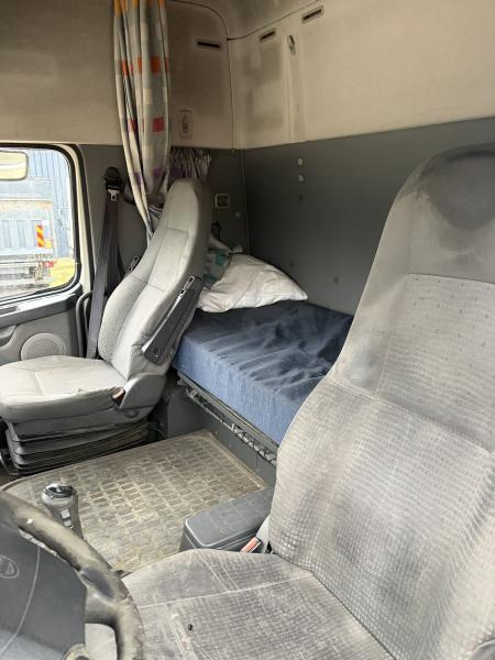 Volvo FH12 380 - Τράκτορας: φωτογραφία 3 Volvo FH12 380 - Τράκτορας: φωτογραφία 3