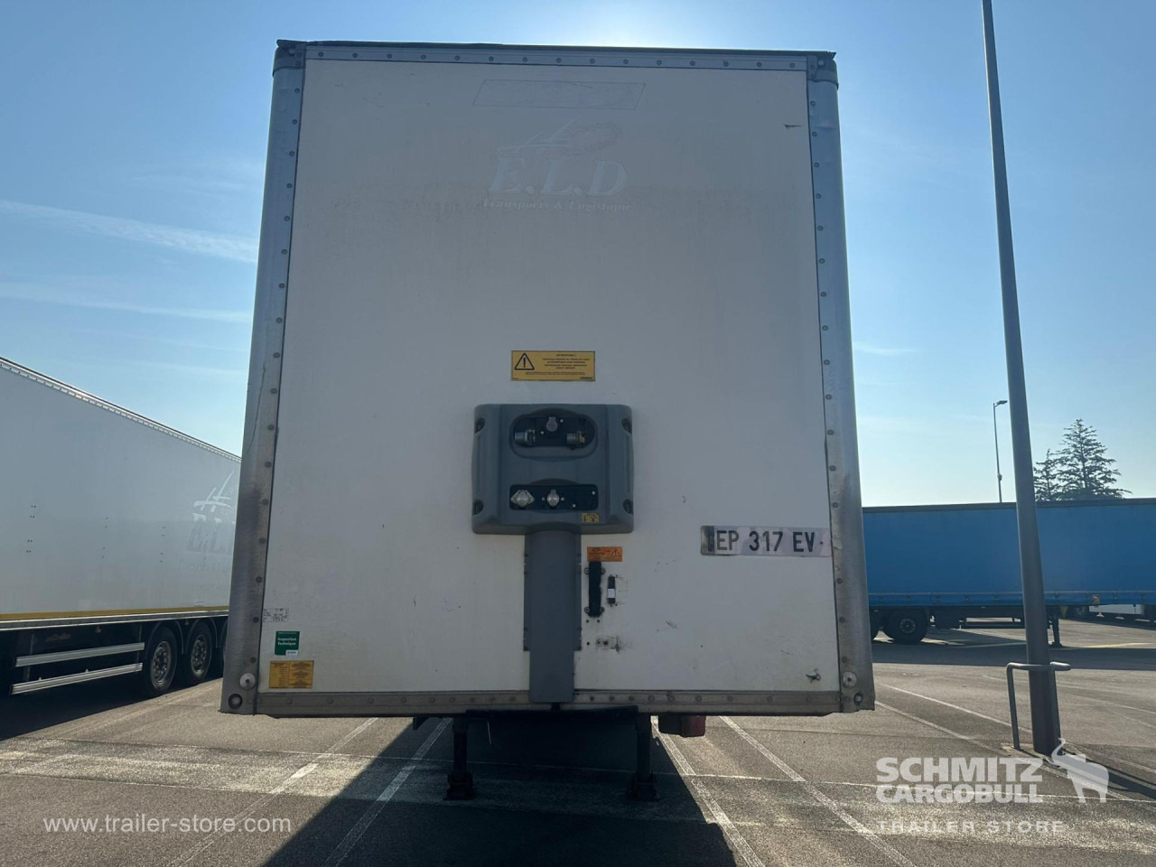 Επικαθήμενο κόφα FRUEHAUF Dryfreight Standard Roller shutter door: φωτογραφία 9