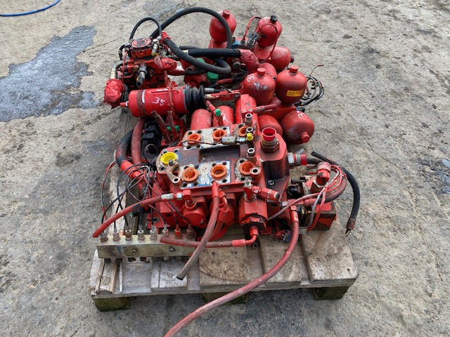 2426877 - O&K L45 - Ανταλλακτικό για Κατασκευή μηχανήματα: φωτογραφία 3 2426877 - O&K L45 - Ανταλλακτικό για Κατασκευή μηχανήματα: φωτογραφία 3