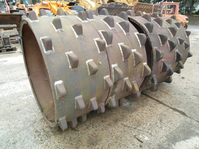 Hanomag 44 C + 55 C - Ελαστικό για Κατασκευή μηχανήματα: φωτογραφία 1 Hanomag 44 C + 55 C - Ελαστικό για Κατασκευή μηχανήματα: φωτογραφία 1