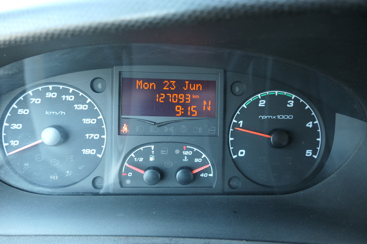 Επαγγελματικό αυτοκίνητο κόφα IVECO Daily 35 S11 C30C AUTOMATIK KAMERA Regale LUFT D: φωτογραφία 12 Επαγγελματικό αυτοκίνητο κόφα IVECO Daily 35 S11 C30C AUTOMATIK KAMERA Regale LUFT D: φωτογραφία 12