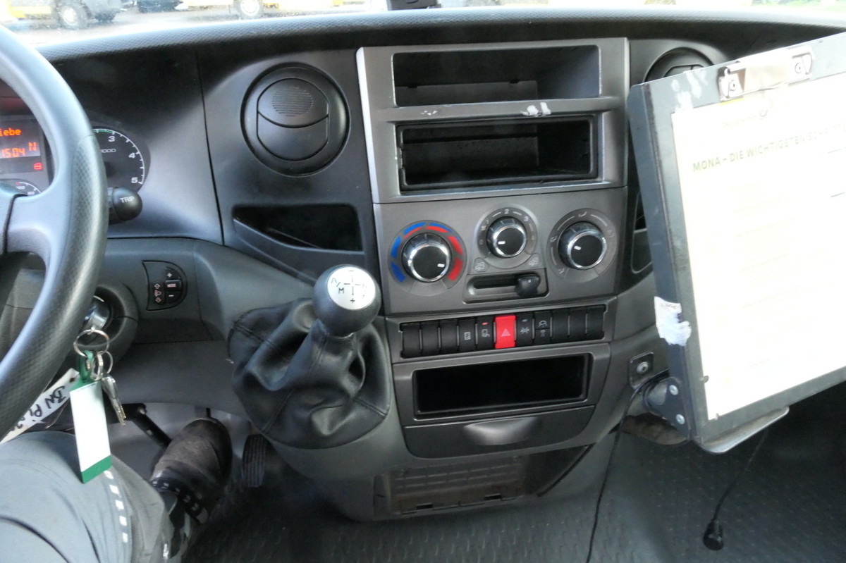 Leasing IVECO Daily 35 S11 C30C AUTOMATIK KAMERA Regale LUFT D IVECO Daily 35 S11 C30C AUTOMATIK KAMERA Regale LUFT D: φωτογραφία 9