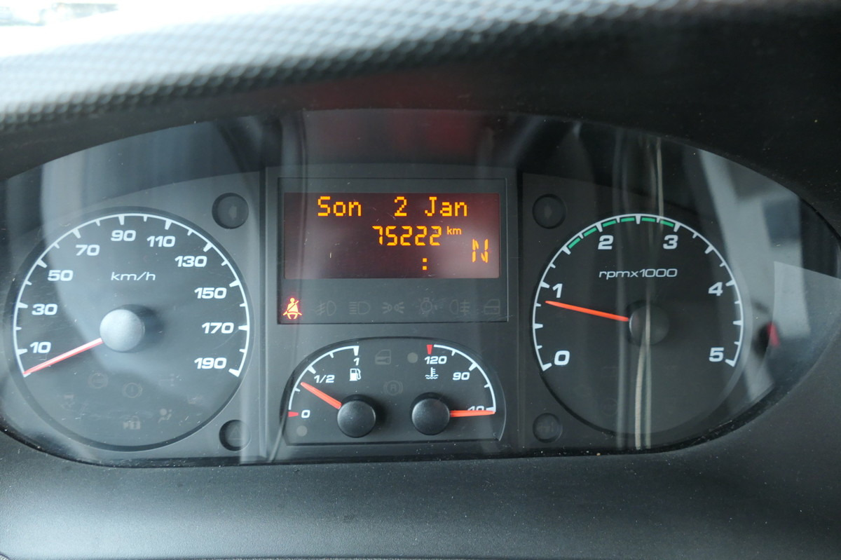 Leasing IVECO Daily 35 S11 C30C AUTOMATIK KAMERA Regale LUFT D IVECO Daily 35 S11 C30C AUTOMATIK KAMERA Regale LUFT D: φωτογραφία 12