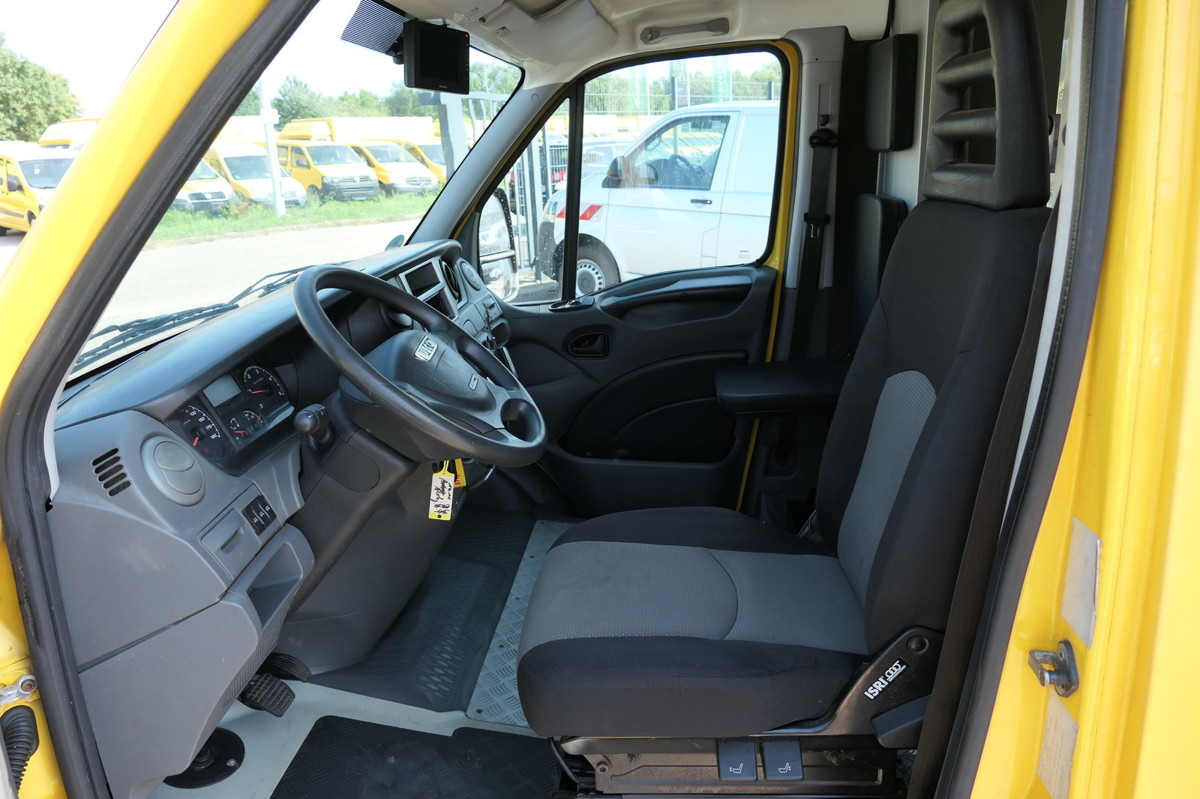 Επαγγελματικό αυτοκίνητο κόφα IVECO Daily 35 S11 C30C AUTOMATIK KAMERA Regale LUFT D: φωτογραφία 9 Επαγγελματικό αυτοκίνητο κόφα IVECO Daily 35 S11 C30C AUTOMATIK KAMERA Regale LUFT D: φωτογραφία 9