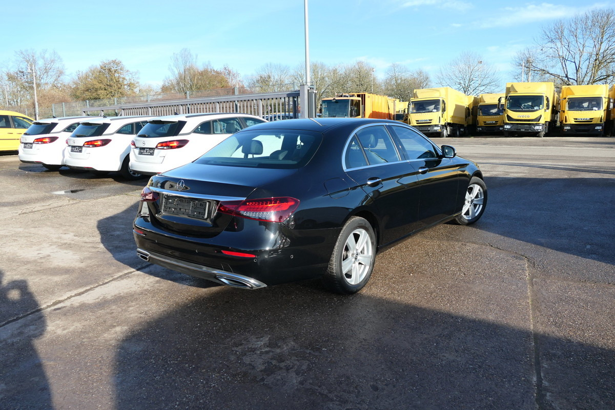 MERCEDES-BENZ E 220 d AVANTGARDE KLIMA - Λιμουζίνα/ Sedan: φωτογραφία 4 MERCEDES-BENZ E 220 d AVANTGARDE KLIMA - Λιμουζίνα/ Sedan: φωτογραφία 4
