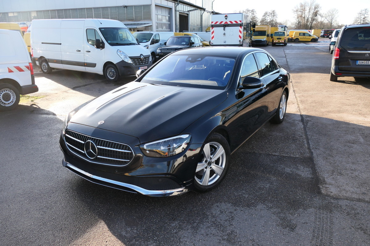 MERCEDES-BENZ E 220 d AVANTGARDE KLIMA - Λιμουζίνα/ Sedan: φωτογραφία 1 MERCEDES-BENZ E 220 d AVANTGARDE KLIMA - Λιμουζίνα/ Sedan: φωτογραφία 1