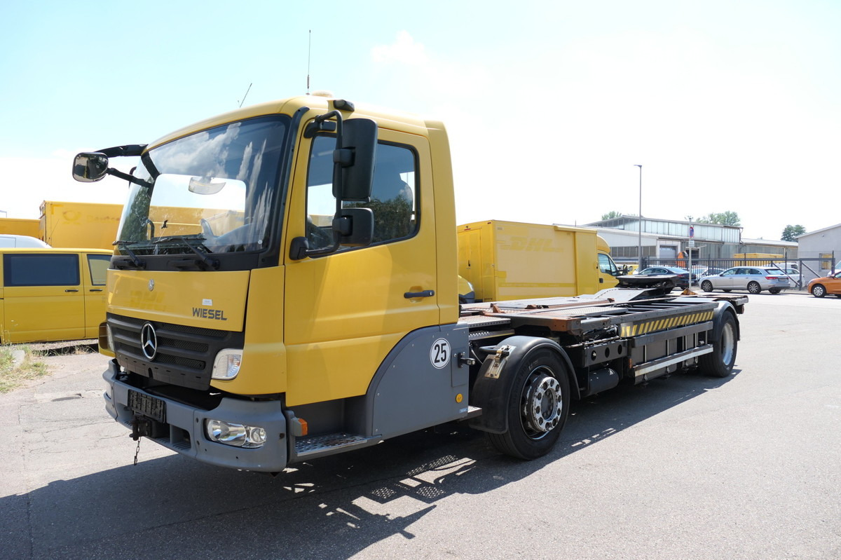 MERCEDES-BENZ KAMAG WBH 25 Wiesel Terberg Umsetzfahrz. Sattelk - Φορτηγό μεταφοράς εμπορευματοκιβωτίων/ Κινητό αμάξωμα: φωτογραφία 2 MERCEDES-BENZ KAMAG WBH 25 Wiesel Terberg Umsetzfahrz. Sattelk - Φορτηγό μεταφοράς εμπορευματοκιβωτίων/ Κινητό αμάξωμα: φωτογραφία 2