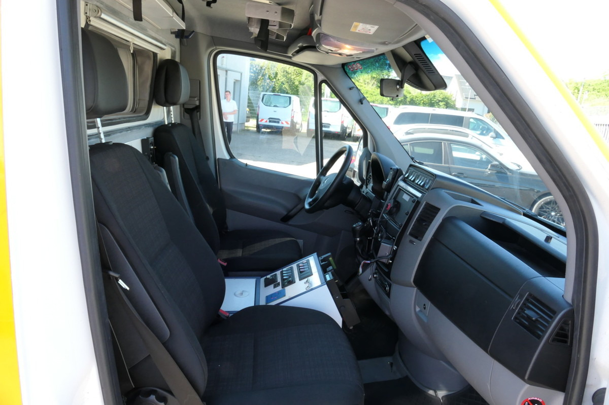 MERCEDES-BENZ Sprinter 519 CDI Klima Krankenwagen - Ασθενοφόρο: φωτογραφία 5 MERCEDES-BENZ Sprinter 519 CDI Klima Krankenwagen - Ασθενοφόρο: φωτογραφία 5