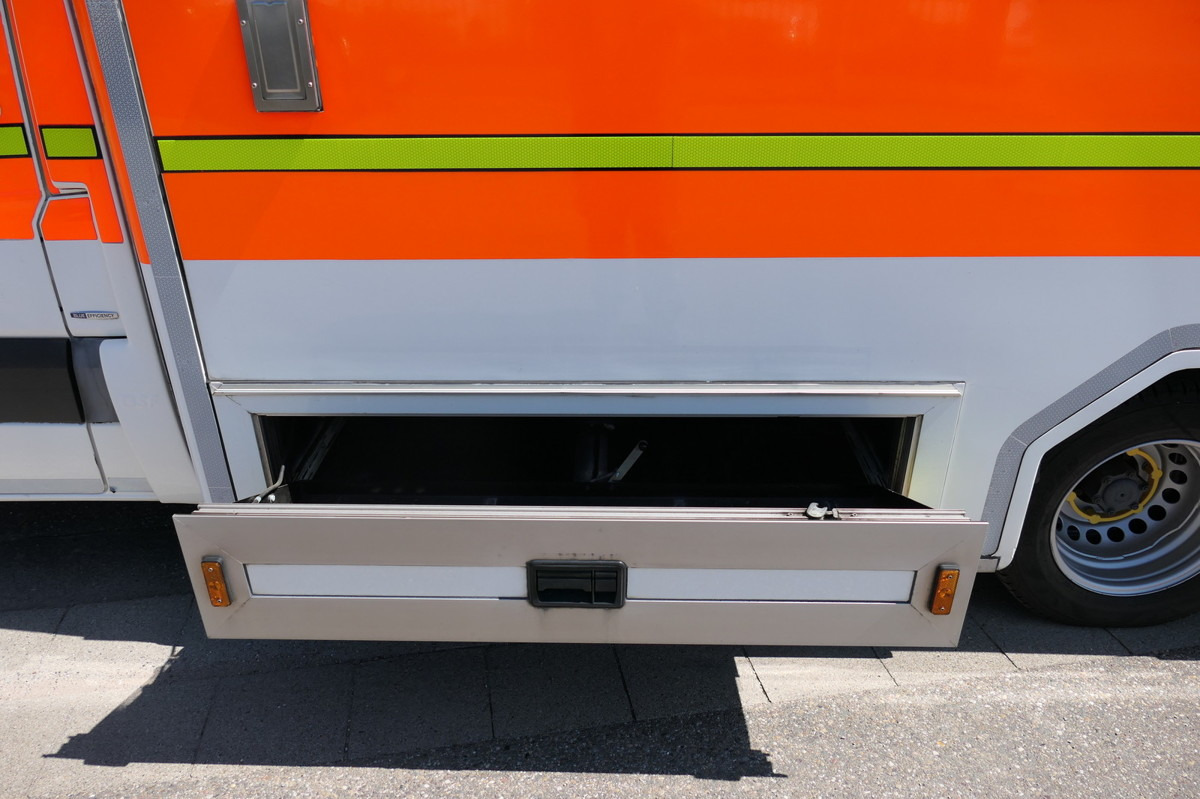 MERCEDES-BENZ Sprinter 519 CDI Klima Krankenwagen - Ασθενοφόρο: φωτογραφία 5 MERCEDES-BENZ Sprinter 519 CDI Klima Krankenwagen - Ασθενοφόρο: φωτογραφία 5