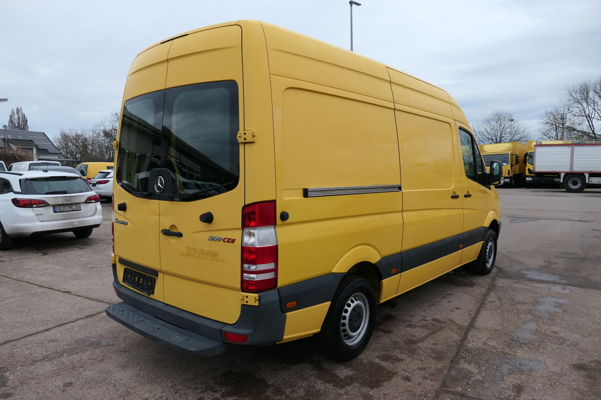 MERCEDES-BENZ Sprinter II Kasten 309 CDI - Βαν: φωτογραφία 4 MERCEDES-BENZ Sprinter II Kasten 309 CDI - Βαν: φωτογραφία 4