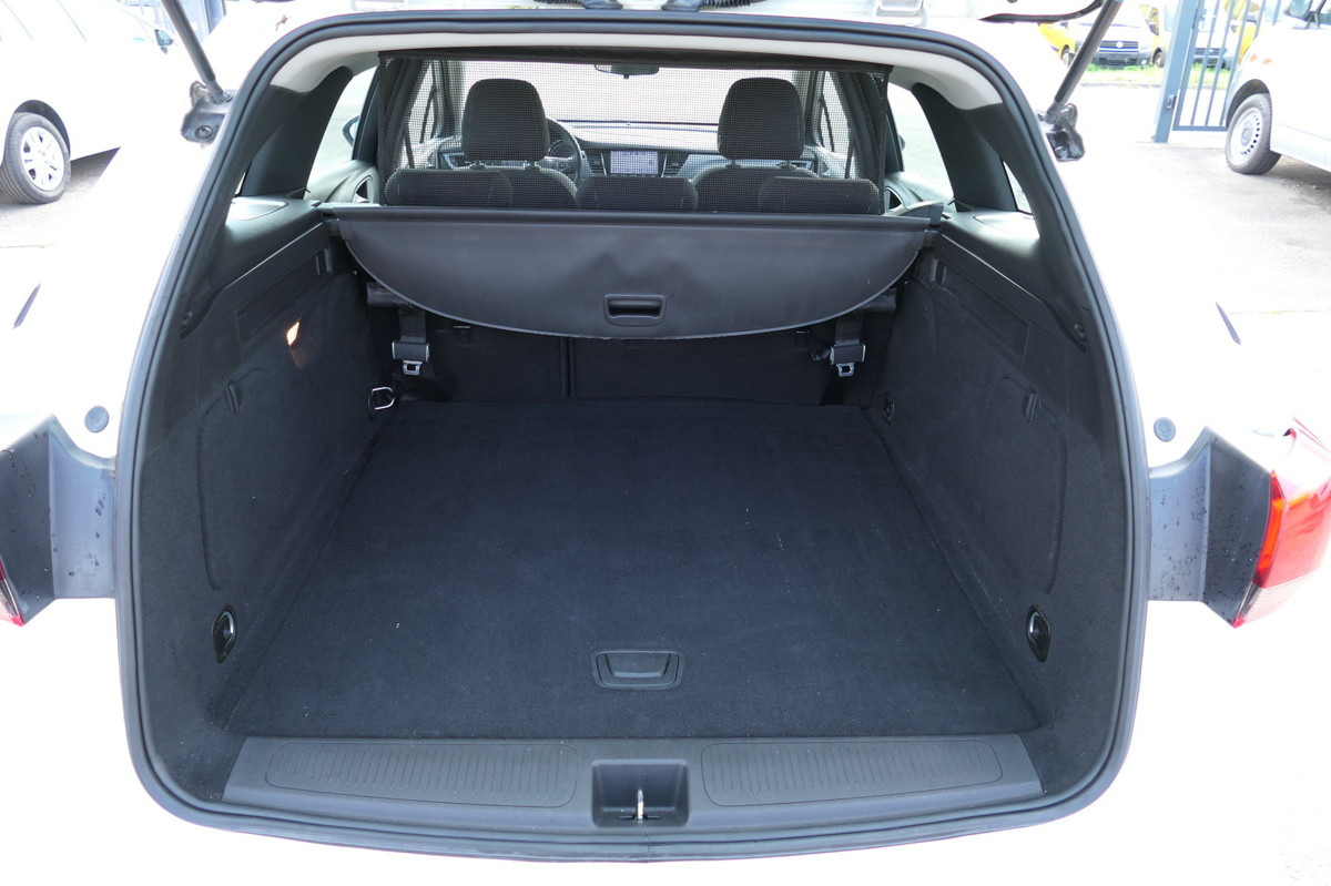 OPEL Astra K 1.6 CDTI Edition S/S KLIMA - Αυτοκίνητο: φωτογραφία 5 OPEL Astra K 1.6 CDTI Edition S/S KLIMA - Αυτοκίνητο: φωτογραφία 5