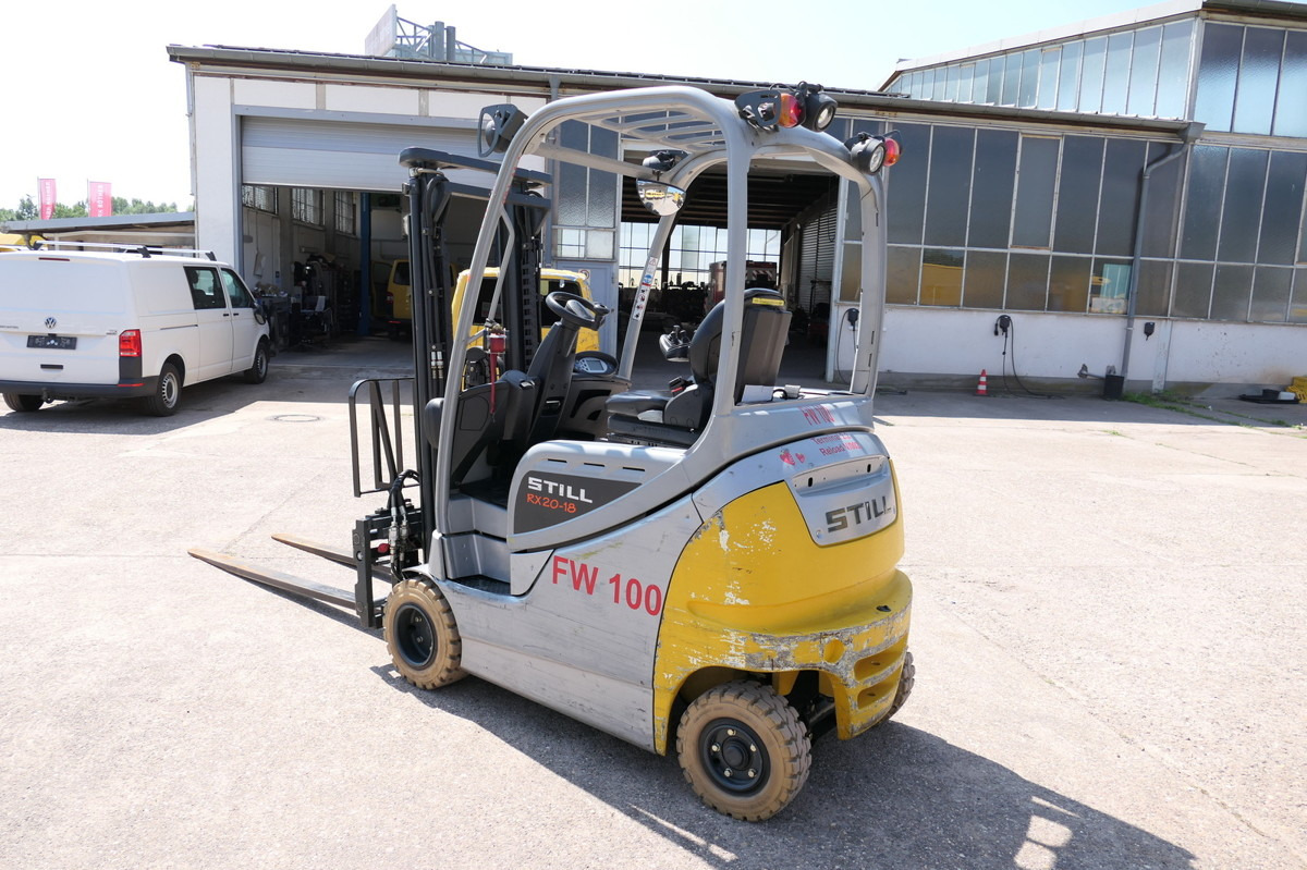 STILL RX 20-18P/H 4-RAD - Περονοφόρο επί φορτηγού: φωτογραφία 3 STILL RX 20-18P/H 4-RAD - Περονοφόρο επί φορτηγού: φωτογραφία 3