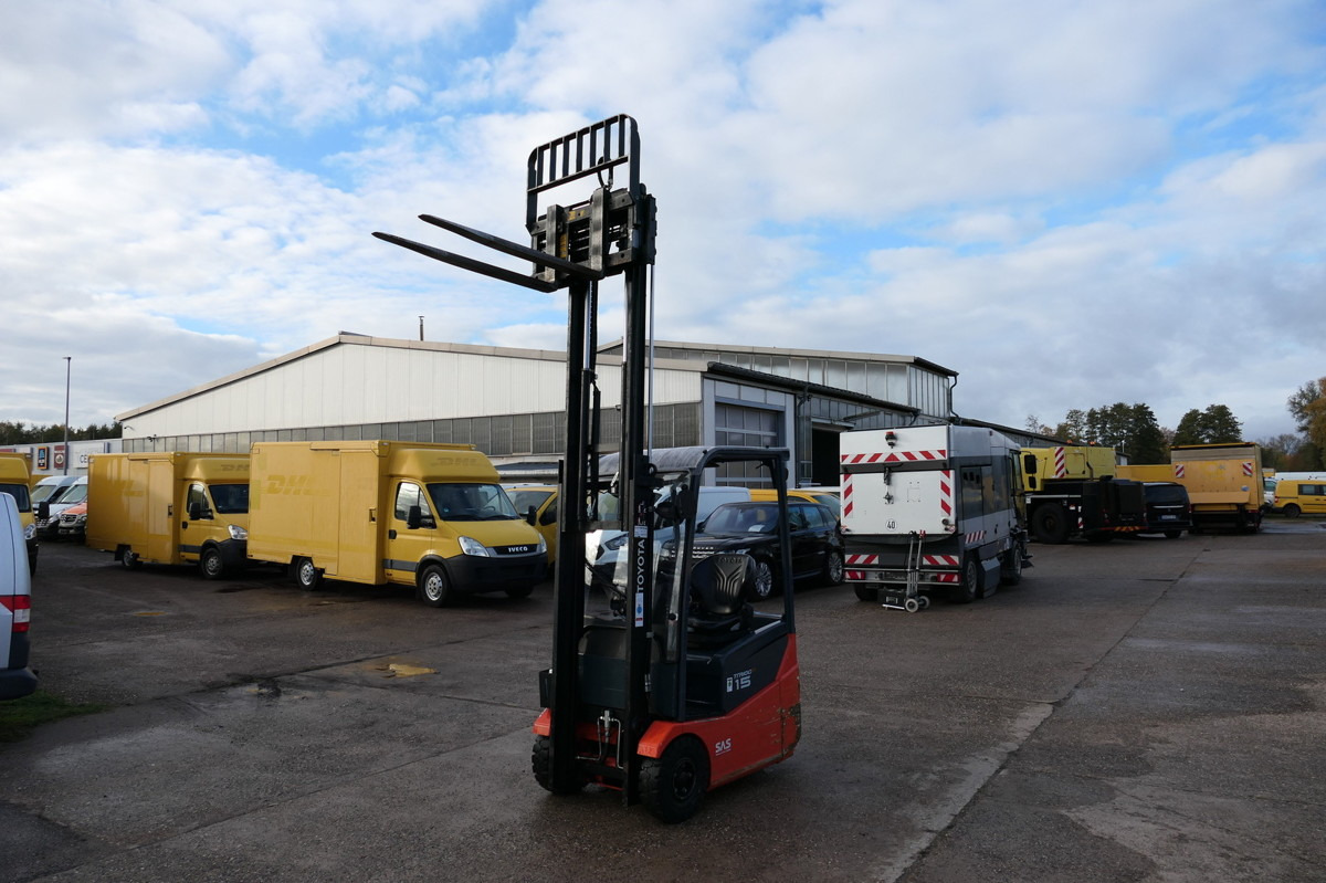 TOYOTA 7FBEST 15 Elektro 3-Rad - Ηλεκτροκίνητο περονοφόρο: φωτογραφία 1 TOYOTA 7FBEST 15 Elektro 3-Rad - Ηλεκτροκίνητο περονοφόρο: φωτογραφία 1