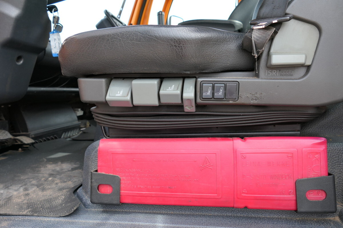 Φορτηγό με ανοιχτή καρότσα, Κοινοτικο όχημα/ Ειδικό όχημα UNIMOG U400  405/12 AHK KLIMA ZAPFWELLE vorn SFZ KOMMUN: φωτογραφία 12