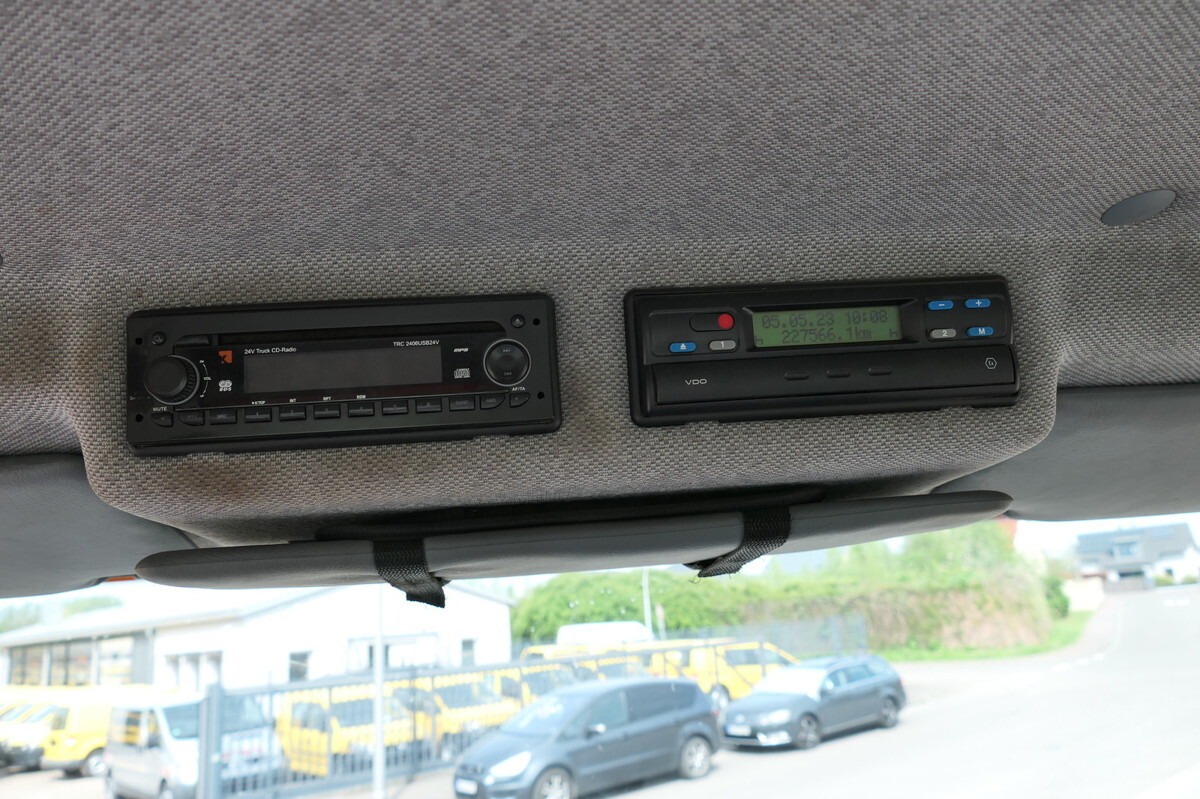 Φορτηγό με ανοιχτή καρότσα, Κοινοτικο όχημα/ Ειδικό όχημα UNIMOG U400  405/12 AHK KLIMA ZAPFWELLE vorn SFZ KOMMUN: φωτογραφία 18