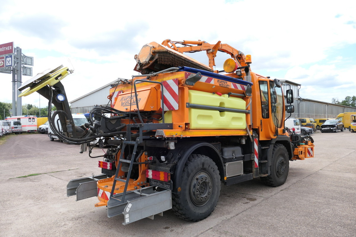 UNIMOG U400 405/12 - Φορτηγό ανατρεπόμενο: φωτογραφία 4 UNIMOG U400 405/12 - Φορτηγό ανατρεπόμενο: φωτογραφία 4