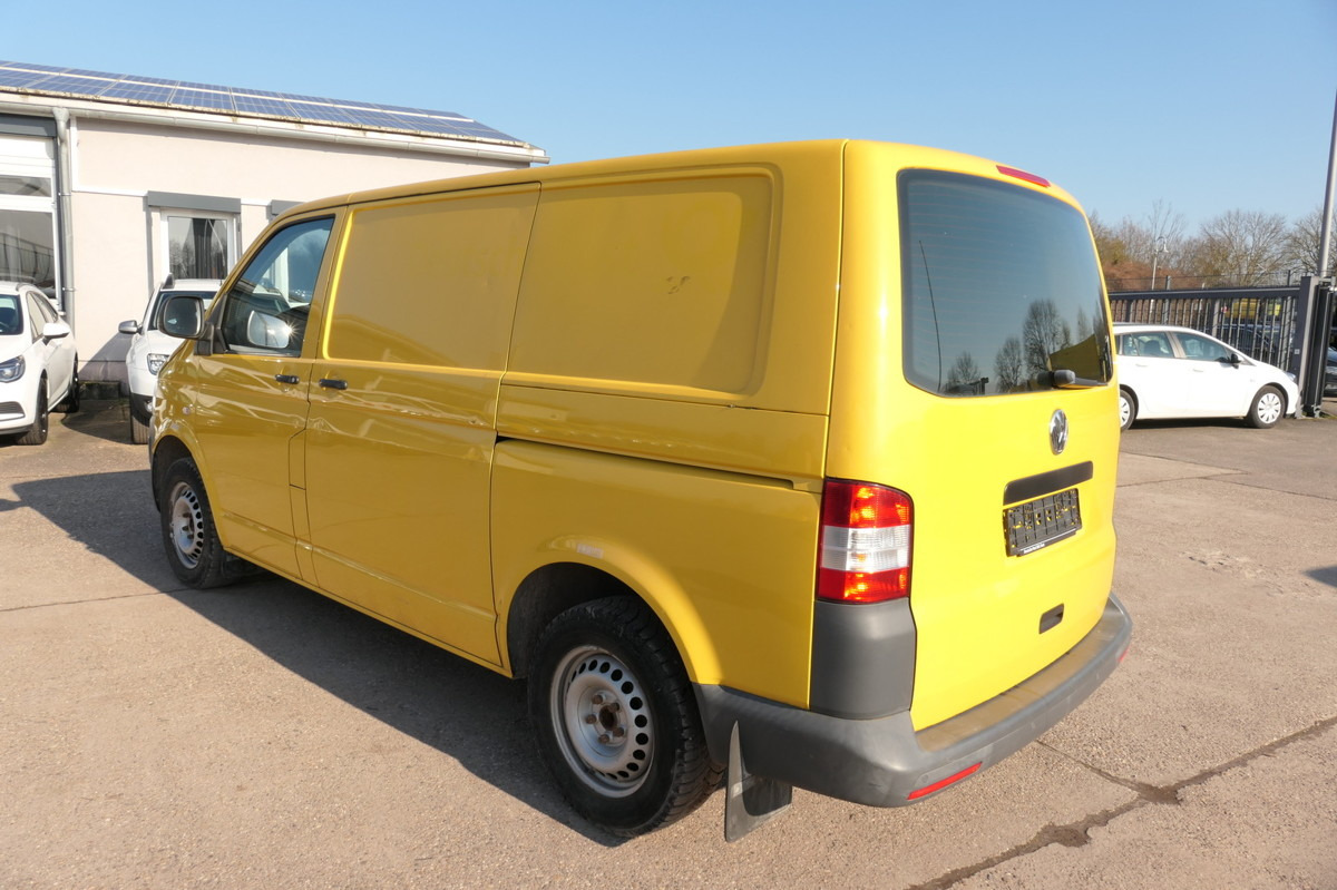 VW T5 Transporter 2.0 TDI 2xSCHIEBETÜR PARKTRONIK E - Μικρό βαν: φωτογραφία 5 VW T5 Transporter 2.0 TDI 2xSCHIEBETÜR PARKTRONIK E - Μικρό βαν: φωτογραφία 5